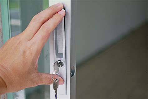 Sliding Glass Door and Window Repair in South Florida, FL. Call (786) 581-8988