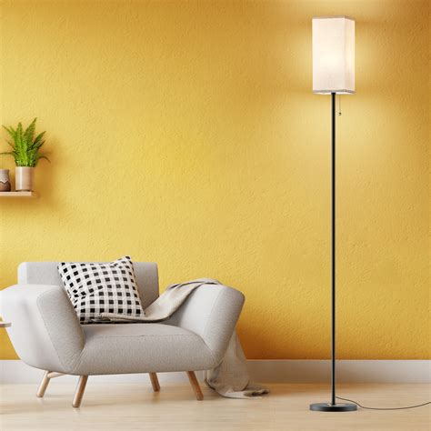 Safavieh Bradley 61 in. H Modern Glam Floor Lamp, White/Brass Gold ...