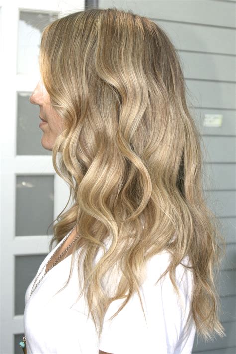 What Colors Go With Sandy Blonde at Cathy Coleman blog
