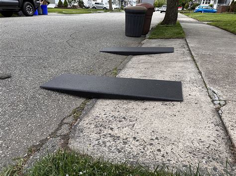 Low Clearance Vehicle Ramps – Steep Driveway - Curb Ramp™ | Premium ...