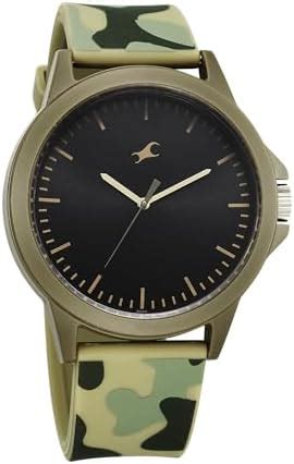 Fastrack Tees Urbanique Quartz Analog Black Dial Silicon Strap Watch ...