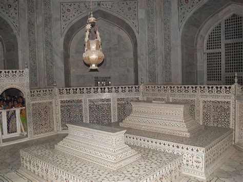 Taj Mahal Photo Gallery