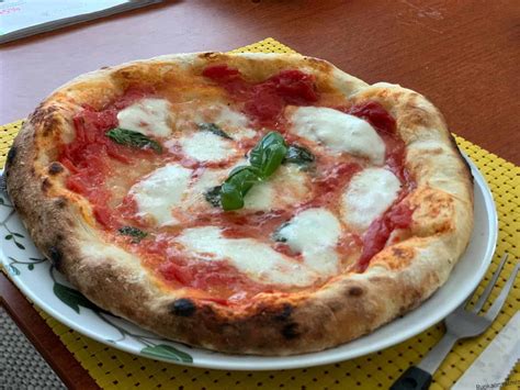 Pizza Margherita Italiana