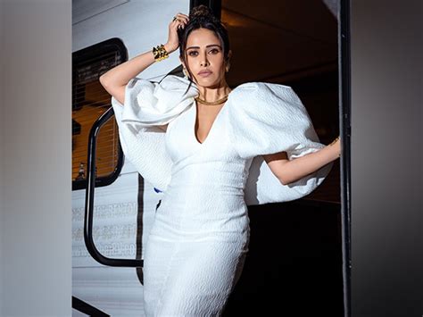 Stranded in Israel after Hamas attacks, actor Nushrratt Bharuccha on ...