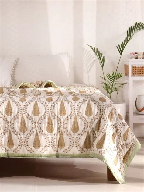 Jaipuri Razai - The Best Bedding to keep Yourself Cool in Indian Winte ...
