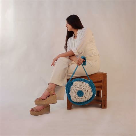 The Mandala Crochet Shoulder Bag – Itihasikala