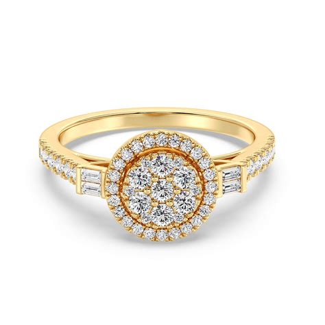 Cluster Halo Engagement Ring – Variation