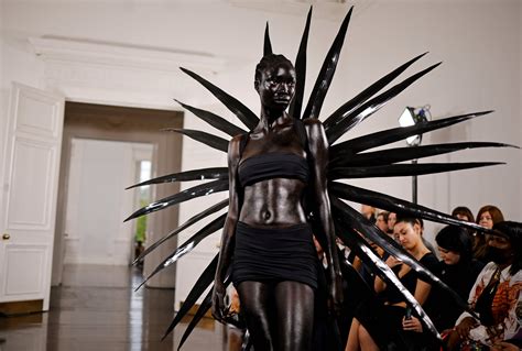 Fact check: Model does not have Guinness record for darkest skin