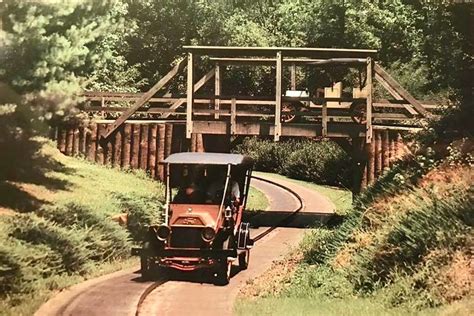 Opryland.log Ride 的图像结果