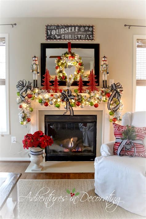 Christmas Decorating Ideas For The Fireplace Mantel at Charles Lyons blog