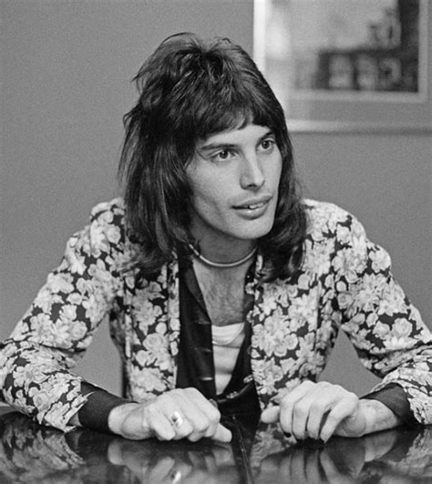 Pin by Luca on Queen in 2025 | Freddie mercury, Freddie mercury young ...