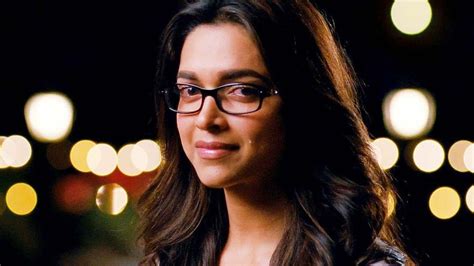 Spending Christmas and New Year alone? Here are 7 ways to fight ...