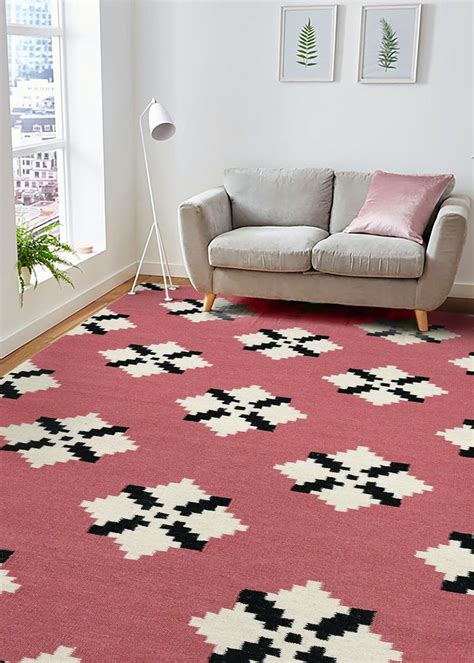 Get Flat Woven Zara Area Rug Pink (5ft x 8ft) at ₹ 18199 | LBB Shop