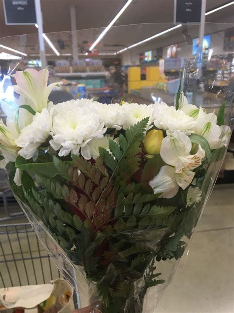 Aldi Flowers Usa at Erika Nelson blog