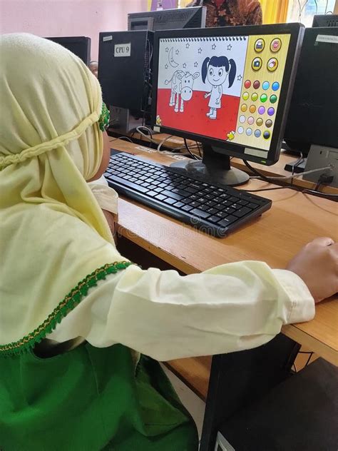 Kindergarten Computer Lab 的图像结果