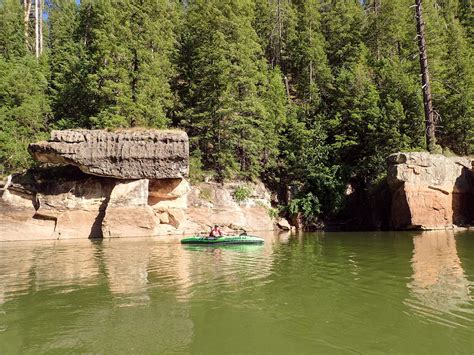 Kayaking the Blue Ridge Reservoir • rscottjon.es
