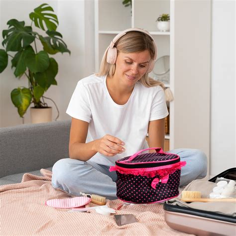 Makeup Pouch Bag Travel Use For Women ( 1 Pcs ) – DeoDap