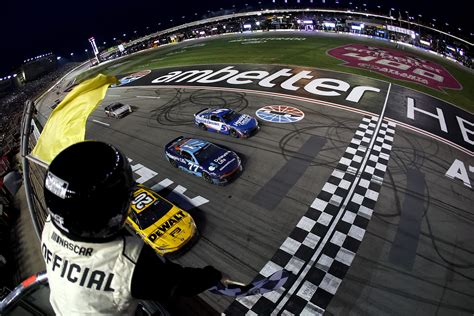 NASCAR Truck Series Atlanta lineup, TV schedule for Saturday's race