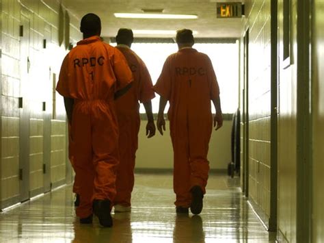 Rapides Parish missed a deadline on jail overcrowding. What happens now?