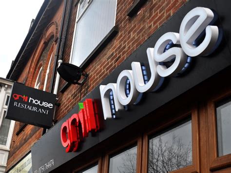 Restaurant Signs Creative 的图像结果