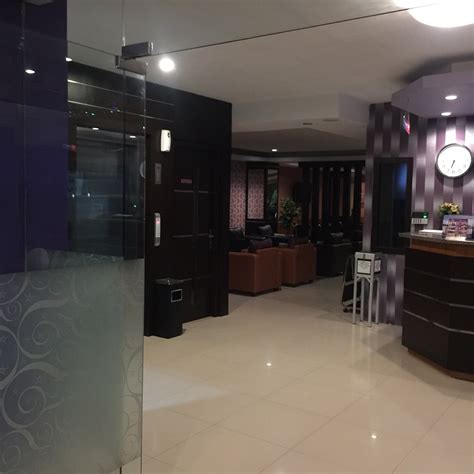 HOTEL SYARIAH ATIQAH (Pinrang) - Hotel Reviews & Photos - Tripadvisor