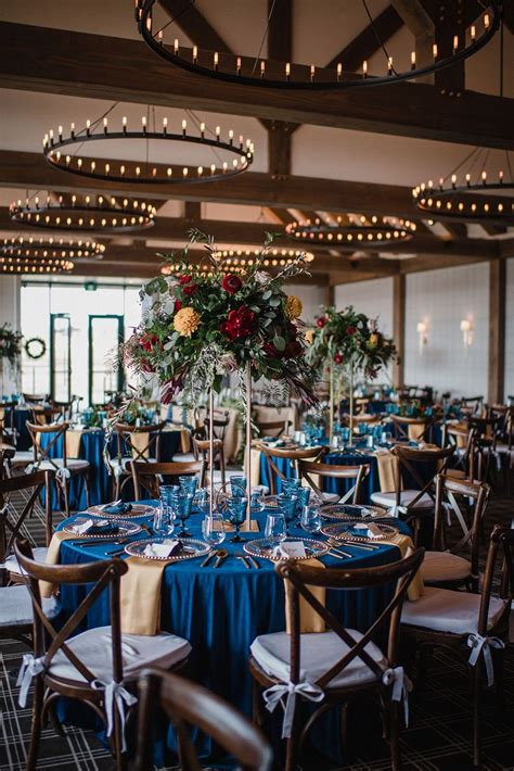 Joyful Bearspaw Golf Course Wedding | Diane Davidson Weddings