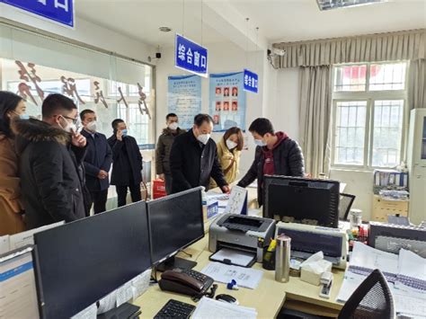 蚌埠高新区党工委委员、副主任卞家涛一行到访安徽建工