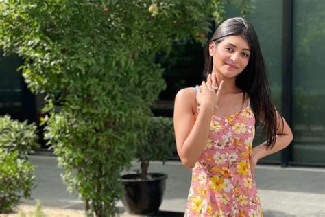 Shefali Bagga Biography: Wiki, Bigg Boss, Sohail Khan, Movie, Anchor ...