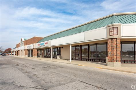 2500-2800 Bethel Rd, Columbus, OH 43220 - Carriage Place | LoopNet