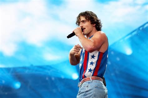 Benson Boone Audition