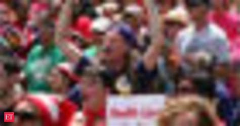 Indian students take out protest rally in Australia - The Economic Times