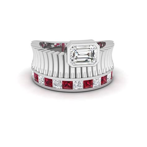 The Contrast Crown Ring – DAMN