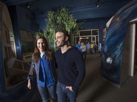 Benedum Hall of Geology | Meer