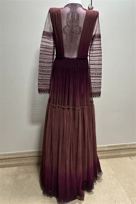 Tarun Tahiliani Purple Gown – Kuro