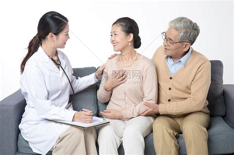 家庭医生老人护理高清图片下载-正版图片501056095-摄图网