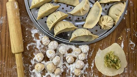 Easy Paneer Momos With Street-Style Flavour and Spicy Dip
