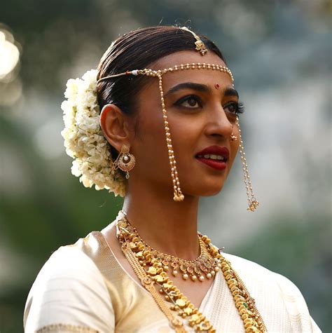 Custom couture to Chandni Chowk: Decoding the spell-binding fashion of ...