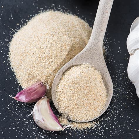 Granulated Garlic vs. Garlic Powder (+ How to Use Them) - Insanely Good