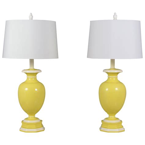 Neoclassical Style Vintage Ceramic Table Lamps in Yellow and White with ...