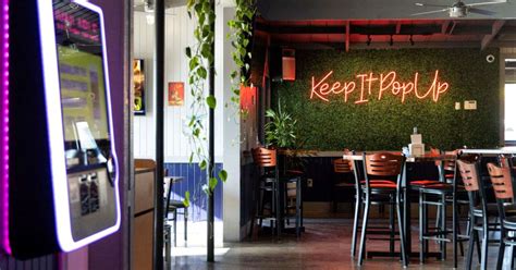 Pop-Up Chicken Shop | Enjoy Illinois