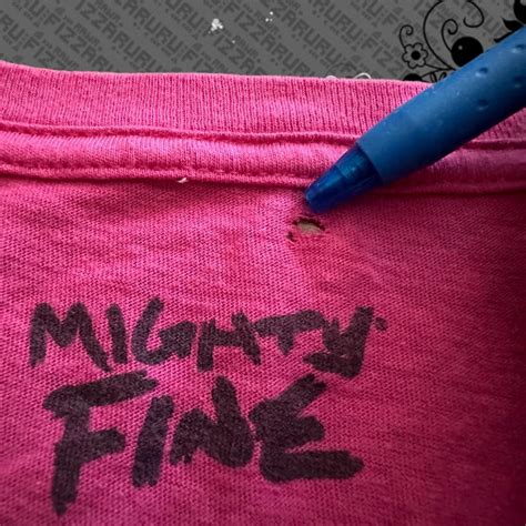 Vintage So So Happy T shirt - Depop