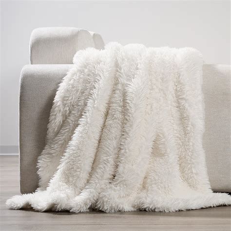 EVERGRACE Luxury Fluffy Faux Fur Throw Blanket with Long Pile, Super ...
