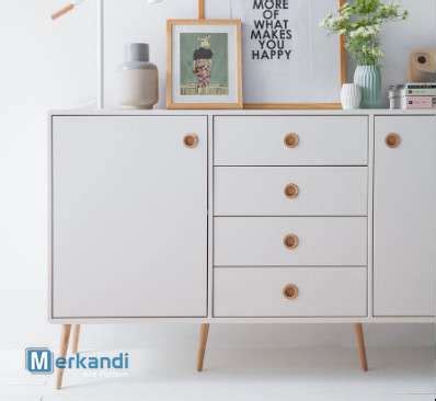 Customer returns home furniture from famous brands made in Germany ...