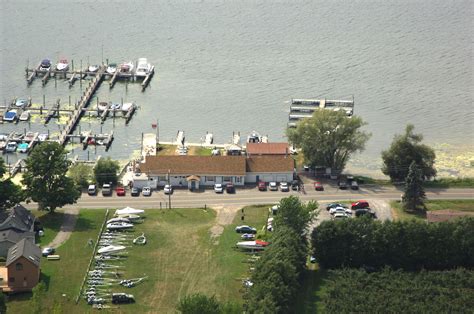 Island Cove Marina - Lake Bluff in Wolcott, NY, United States - Marina ...