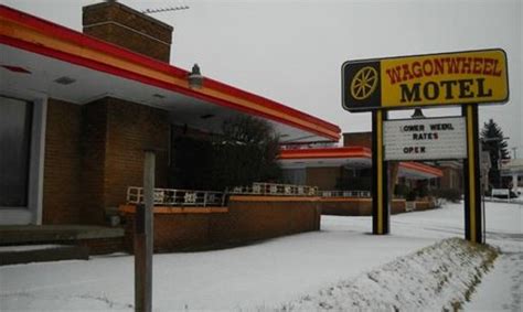 WAGON WHEEL MOTEL (Youngstown, Ohio) - Motel Reviews & Photos - Tripadvisor