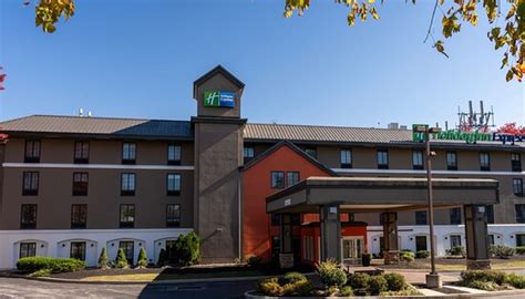 HOLIDAY INN EXPRESS FRAZER-MALVERN BY IHG - Hotel Reviews, Photos, Rate ...