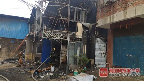 广西南宁一在建工地着火 两名女工不幸身亡 - 国内新闻 - 安全文化网