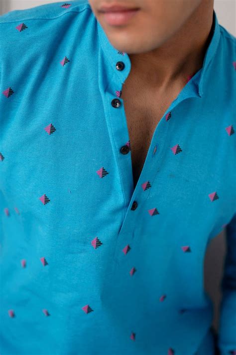 Surhi - Best Women's and Men's Clothing