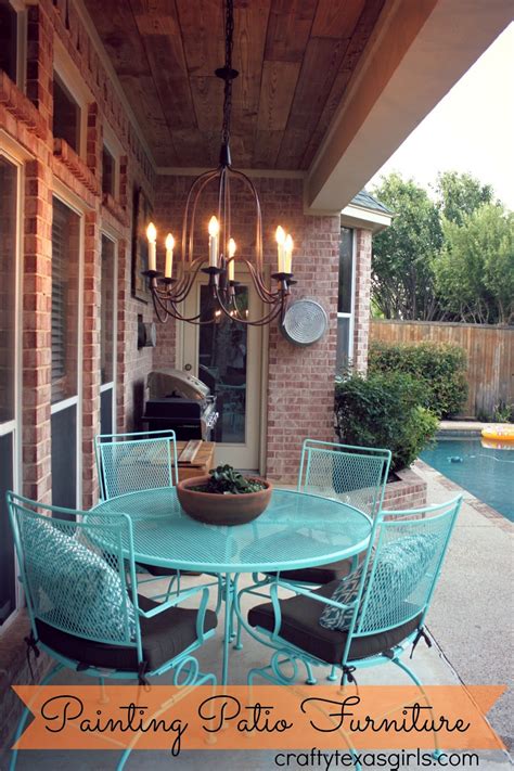 Crafty Texas Girls: Painted Patio Furniture