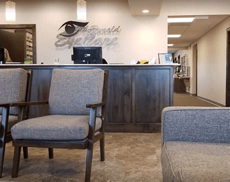 McDonald Eye Care Associates: Optometrists: Lakeville, MN